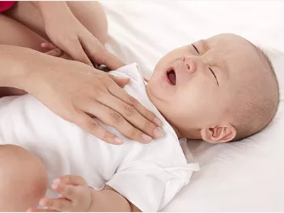 宝宝湿疹反反复复 预防护理有技巧