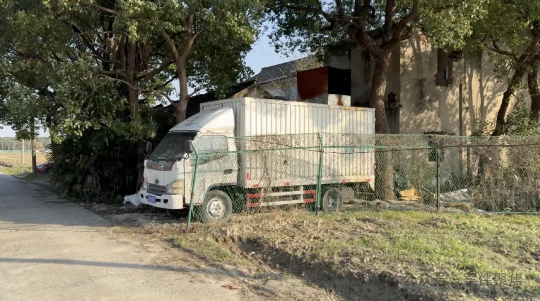 半岛体育入口宠物殡葬店开在居民楼下遗体在车上火化如何促进行业合规发展？(图6)