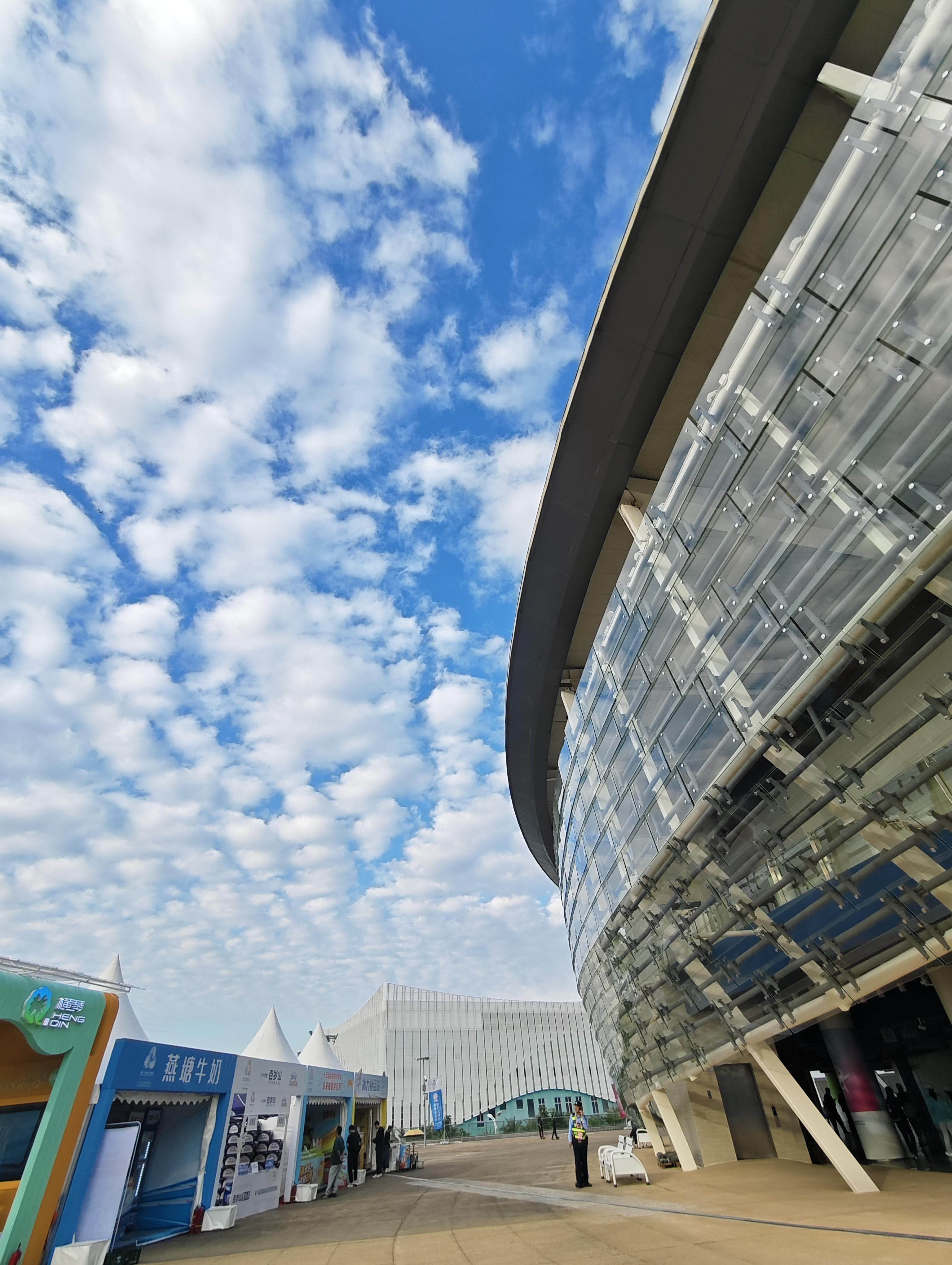 为什么天是蓝的